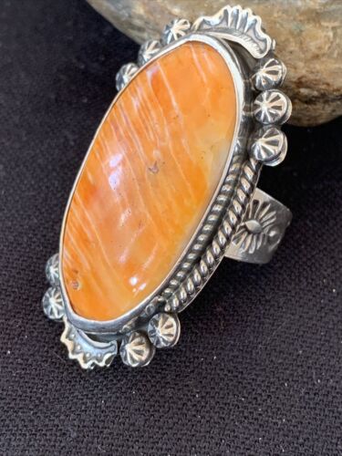Southwestern Women's Navajo Spiny Oyster Ring | Sterling Silver | Sz 11.5 | Authentic Native American Handmade | 01001