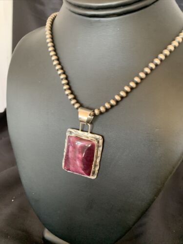 Navajo Pearls Purple Spiny Oyster Pendant Necklace | Sterling Silver | Authentic Native American Handmade | 10946