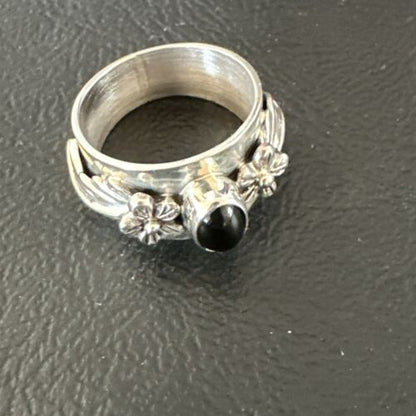 Navajo Black Onyx Leaf Flower Ring | Sterling Silver | Sz 6 | Authentic Native American Handmade | 17370
