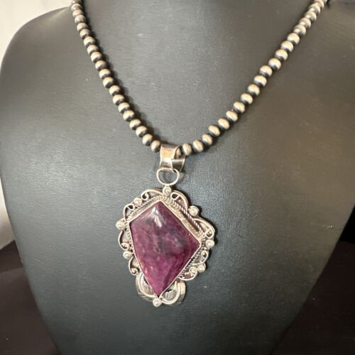 Navajo Purple Spiny Oyster Pendant Necklace | Sterling Silver | Authentic Native American Handmade | 15619