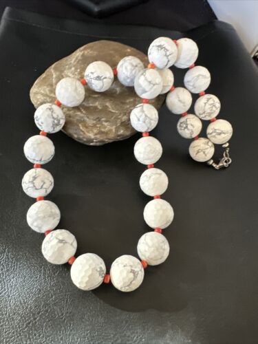 Navajo White Howlite Spiny Oyster Beads Necklace | Sterling Silver | 21" | Authentic Native American Handmade | 16819