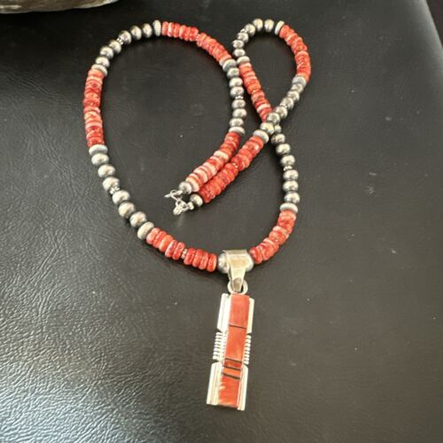 Navajo Pearls Sterling Silver Necklace with Lapis and Red Spiny Oyster Inlay Pendant | 17119