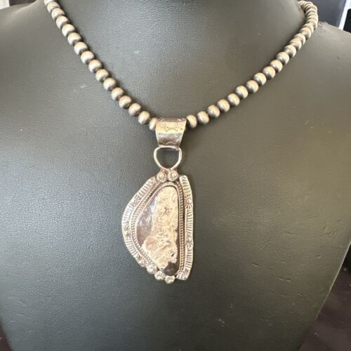 White Buffalo Turquoise Pendant | Navajo Pearls | Sterling Silver Necklace 21" | 17106