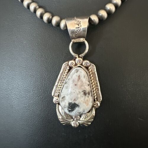 White Buffalo Turquoise Pendant | Navajo Pearls | Sterling Silver Necklace 21" | 17327