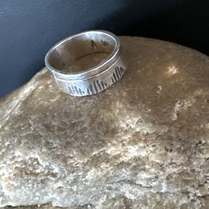 Navajo Stamped Wide Band Ring | Sterling Silver | Sz 4 | Authentic Native American Handmade | 15298