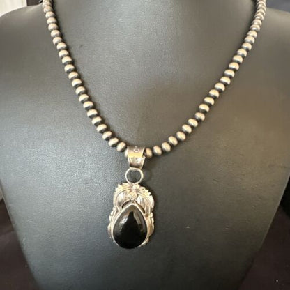 Navajo Pearls Black Onyx Necklace | Sterling Silver | Authentic Native American Handmade | 16133