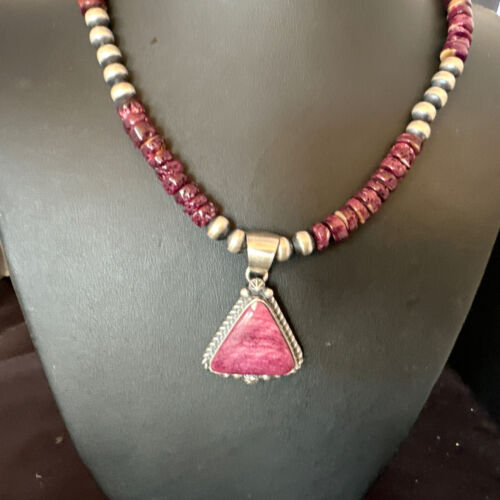 Navajo Purple Spiny Oyster Pendant Necklace | Sterling Silver | Native American Handmade | 16057