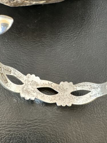Navajo Tufa Cast Cuff Bracelet | Sterling Silver | Authentic Native American Handmade | 17219