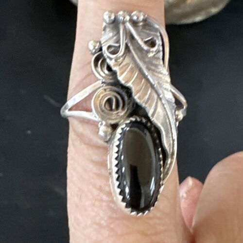 Navajo Black Onyx Ring | Sterling Silver | Sz 8 | Authentic Native American Handmade | 15407