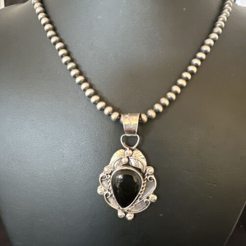 Navajo Pearls Black Onyx Necklace Pendant | Sterling Silver | Authentic Native American Handmade | 16525