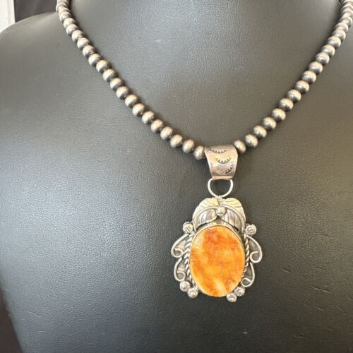 Women's Orange Spiny Oyster Pendant | Navajo Pearls Sterling Silver Necklace 21" | Handmade Jewelry | 16556