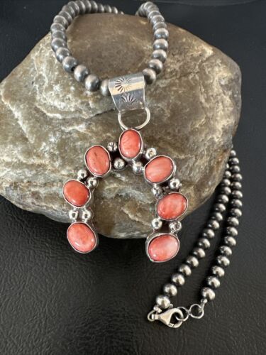 Navajo Red Spiny Oyster Naja Pendant Necklace | Sterling Silver | 20" | Authentic Native American Handmade | 15759