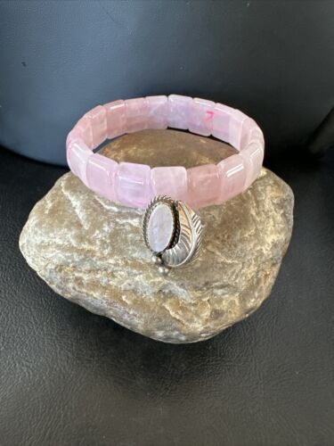 Navajo Pink Mother of Pearl Ring Stretch Bracelet | Handmade Native American Jewelry | Sz 7.5 | 16435