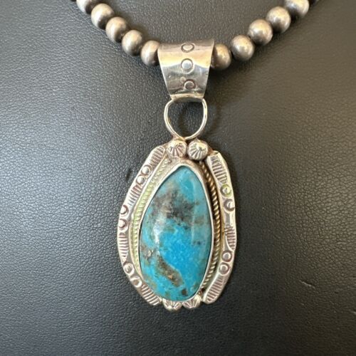 Navajo Pearls Kingman Turquoise Pendant Necklace | Sterling Silver | Authentic Native American Handmade | 17127