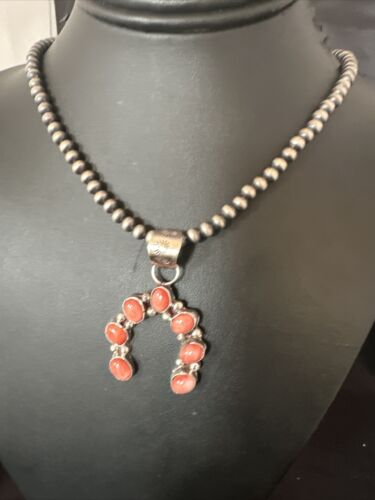 Navajo Red Spiny Oyster Naja Pendant Necklace | Sterling Silver | 20" | Authentic Native American Handmade | 15759