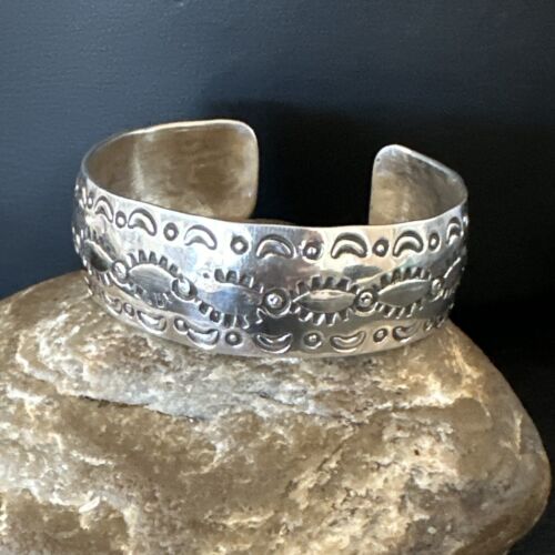 Navajo Stamped Cuff Bracelet | Sterling Silver | Authentic Native American Handmade | 17459