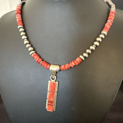 Navajo Pearls Sterling Silver Necklace with Lapis and Red Spiny Oyster Inlay Pendant | 17119