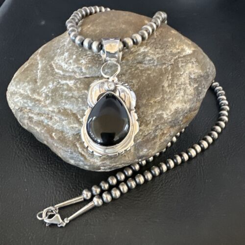 Navajo Pearls Black Onyx Necklace | Sterling Silver | Authentic Native American Handmade | 16133