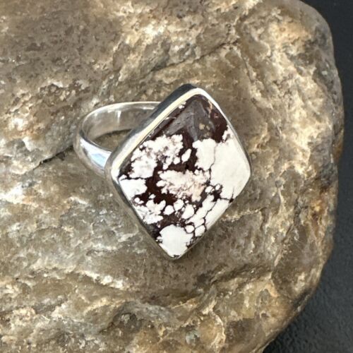 Men's and Women's Wild Horse Turquoise Ring | Navajo Sterling Silver | Sz 8 | 17262