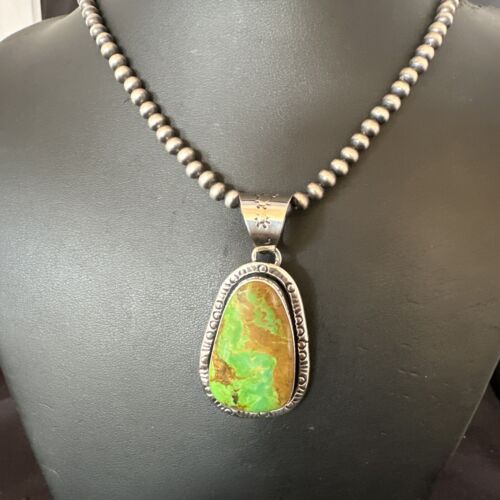 Navajo Green Gaspeite Pendant Necklace | Sterling Silver | Authentic Native American Handmade | 16359