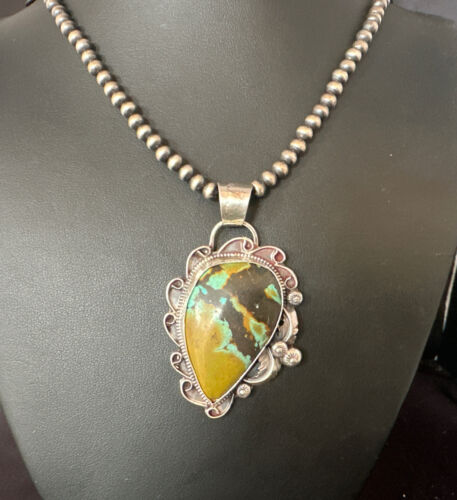 Navajo Green Turquoise Necklace | Sterling Silver | Authentic Native American Handmade | 15037