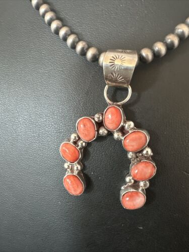 Navajo Red Spiny Oyster Naja Pendant Necklace | Sterling Silver | 20" | Authentic Native American Handmade | 15759