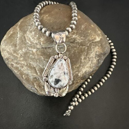 White Buffalo Turquoise Pendant | Navajo Pearls | Sterling Silver Necklace 21" | 17327