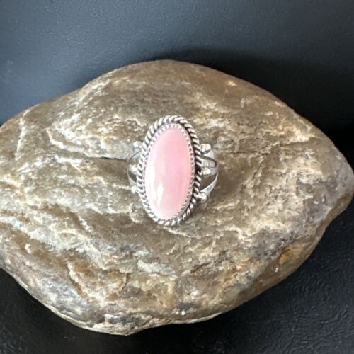 Navajo Oval Pink Conch Ring | Handmade | Sz 8 | Authentic Native American | 16045