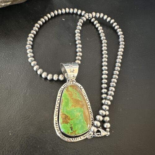 Navajo Green Gaspeite Pendant Necklace | Sterling Silver | Authentic Native American Handmade | 16359