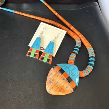 Native American Spiny Oyster Blue Turquoise Shell Pendant Necklace | Santo Domingo | 22" | 15231