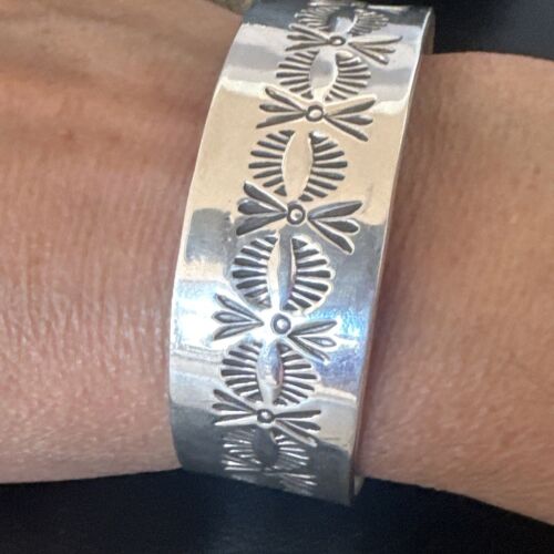 Navajo Stamped Cuff Bracelet | Sterling Silver | Authentic Native American Handmade | 16124