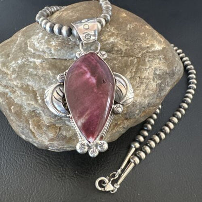 Navajo Purple Spiny Oyster Pendant Necklace | Sterling Silver | Authentic Native American Handmade | 15624