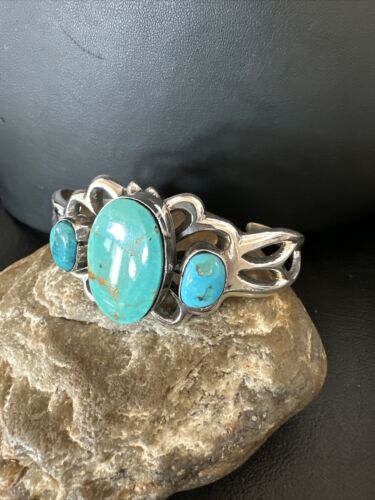 Kingman Turquoise Navajo Cuff Bracelet | Sterling Silver Tufa Cast | Authentic Native American Handmade | 16784 - Masha USA