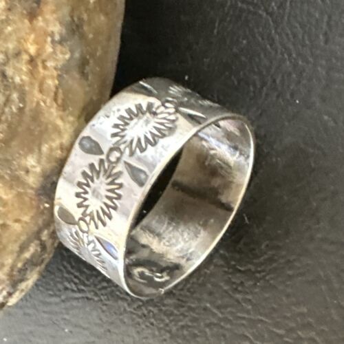 Navajo Stamped Sterling Silver Thumb Ring | Sz 14 | Authentic Native American Handmade | 15128