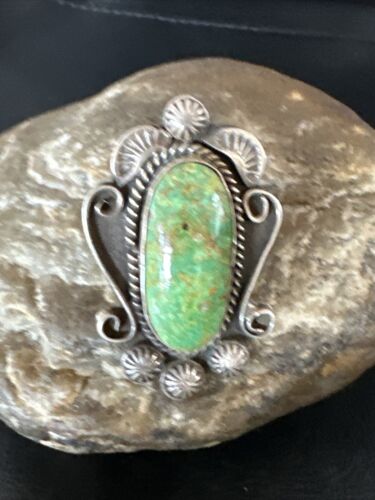 Native American Navajo Green Turquoise Ring | Sterling Silver | Sz 7.5 | 15919 - Masha USA