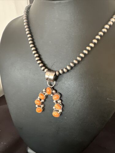 Navajo Spiny Oyster Naja Pendant Necklace | Sterling Silver | 20" | Authentic Native American Handmade | 15756