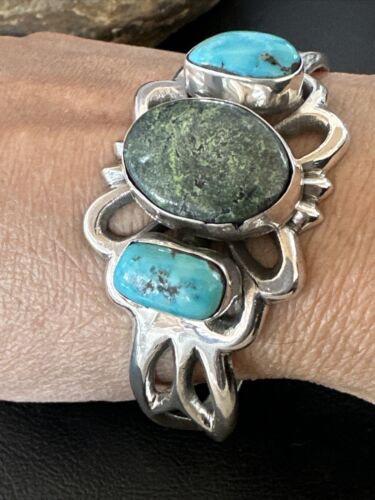 Kingman Turquoise Navajo Cuff Bracelet | Sterling Silver Tufa Cast | Authentic Native American Handmade | 16785