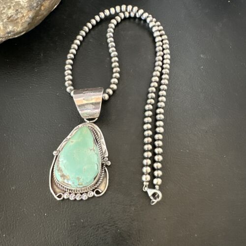 Women's Royston Turquoise Pendant Necklace | Navajo Pearls | Sterling Silver | 17061