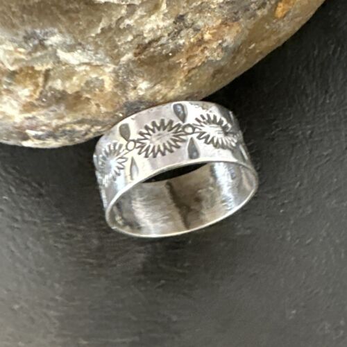 Navajo Stamped Sterling Silver Thumb Ring | Sz 14 | Authentic Native American Handmade | 15128