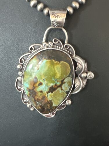 Navajo Green Turquoise Necklace | Sterling Silver | Authentic Native American Handmade | 15035 - Masha USA