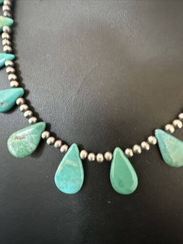 Southwestern Navajo Pearls Necklace | Sterling Silver | Green Turquoise Teardrop | 15762