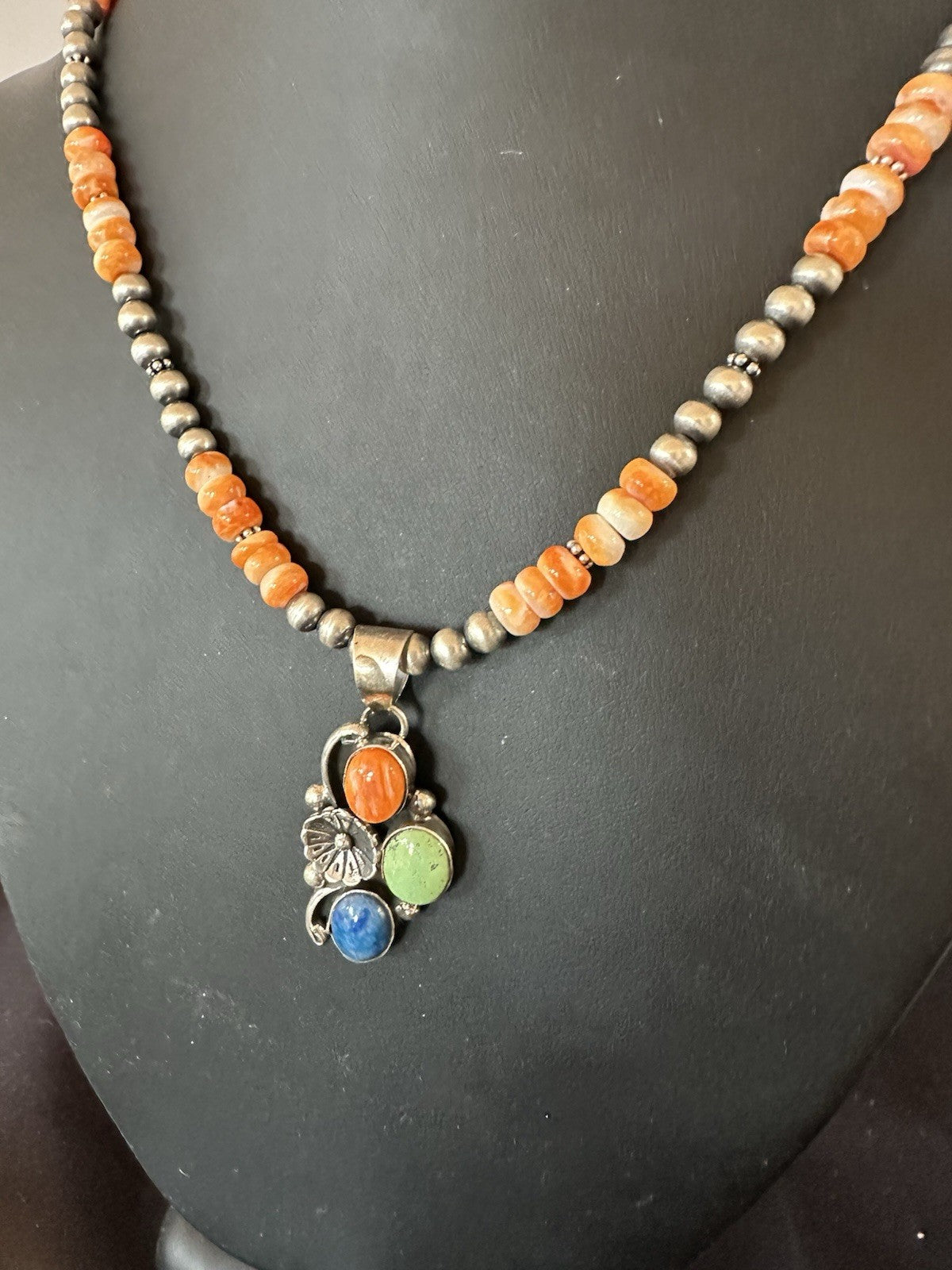 Orange Spiny Oyster Navajo Pearls Sterling Silver Necklace Pendant 19379