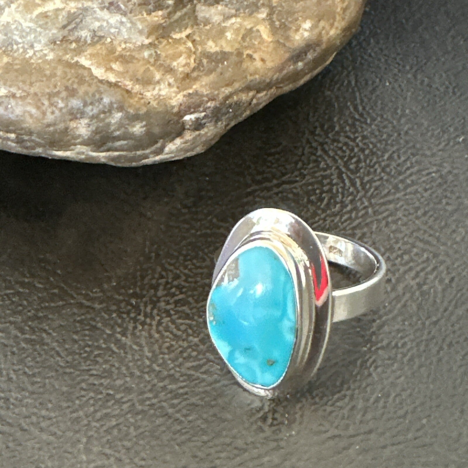 Southwestern Sterling Silver Blue Kingman Turquoise Ring Size 8 18521