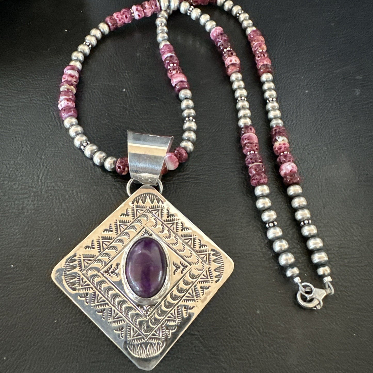 H Joe Purple Spiny Oyster Pendant Navajo Sterling Silver Necklace 19483