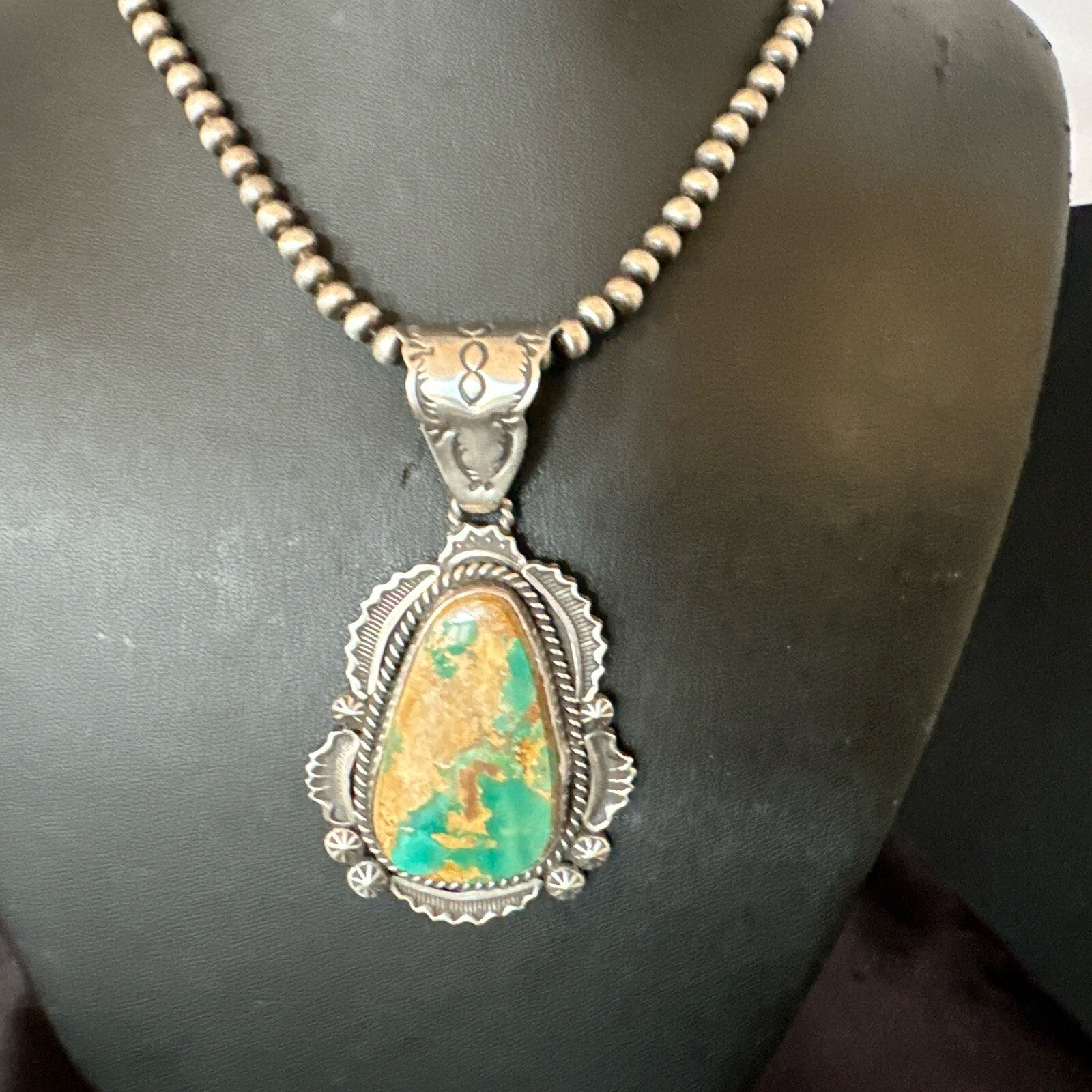 XL Green Royston Turquoise Pendant Navajo Sterling Silver Necklace 18224