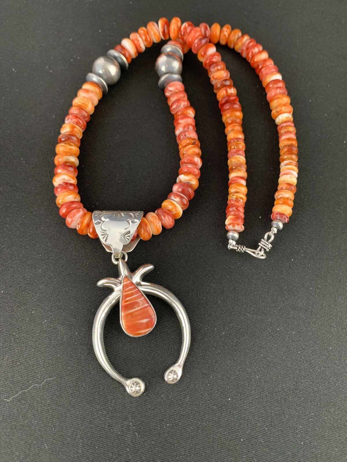 Spiny Oyster Naja Pendant Navajo Sterling Silver Necklace 00236