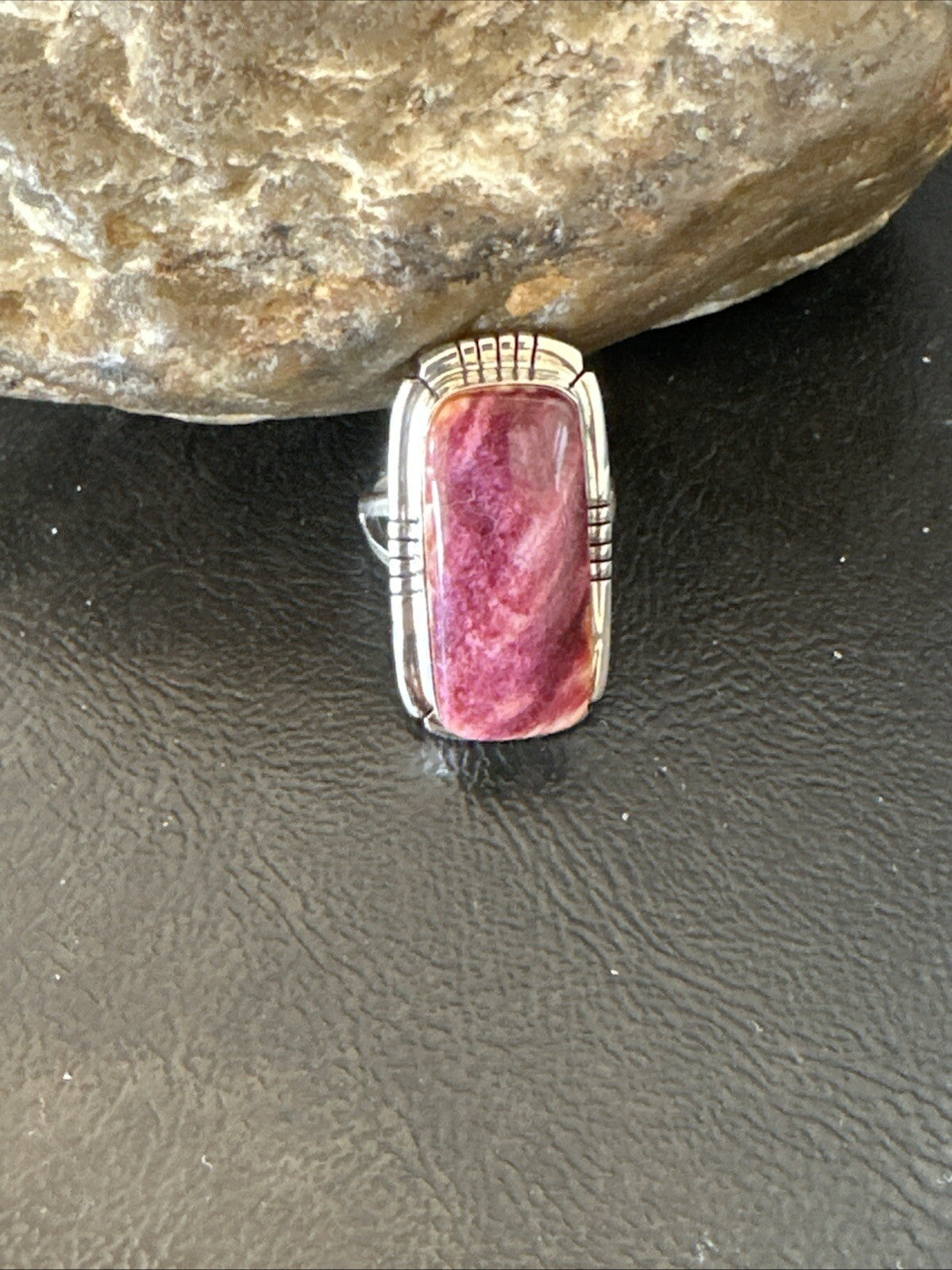 Womens Purple Spiny Oyster Navajo Sterling Silver Ring Size 6.5 18581