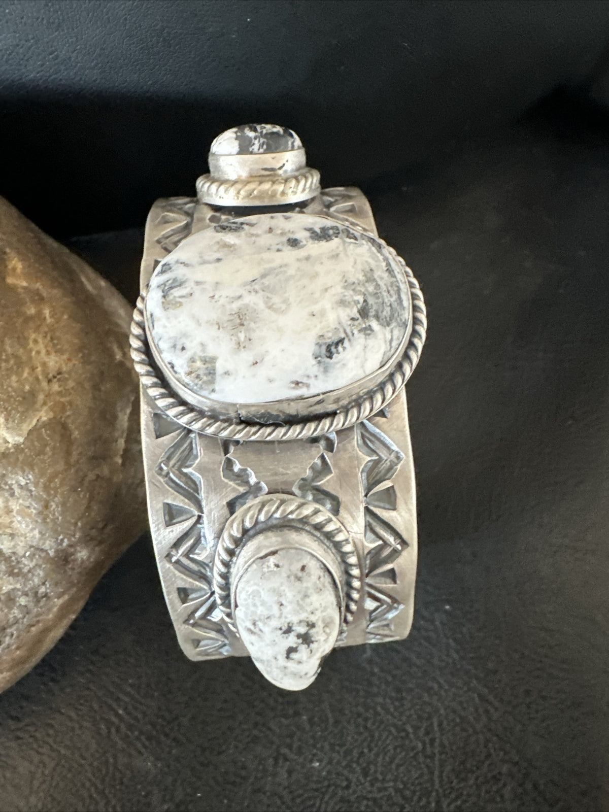 Mens WoMens White Buffalo Turquoise Navajo Sterling Silver Cuff Bracelet 17863