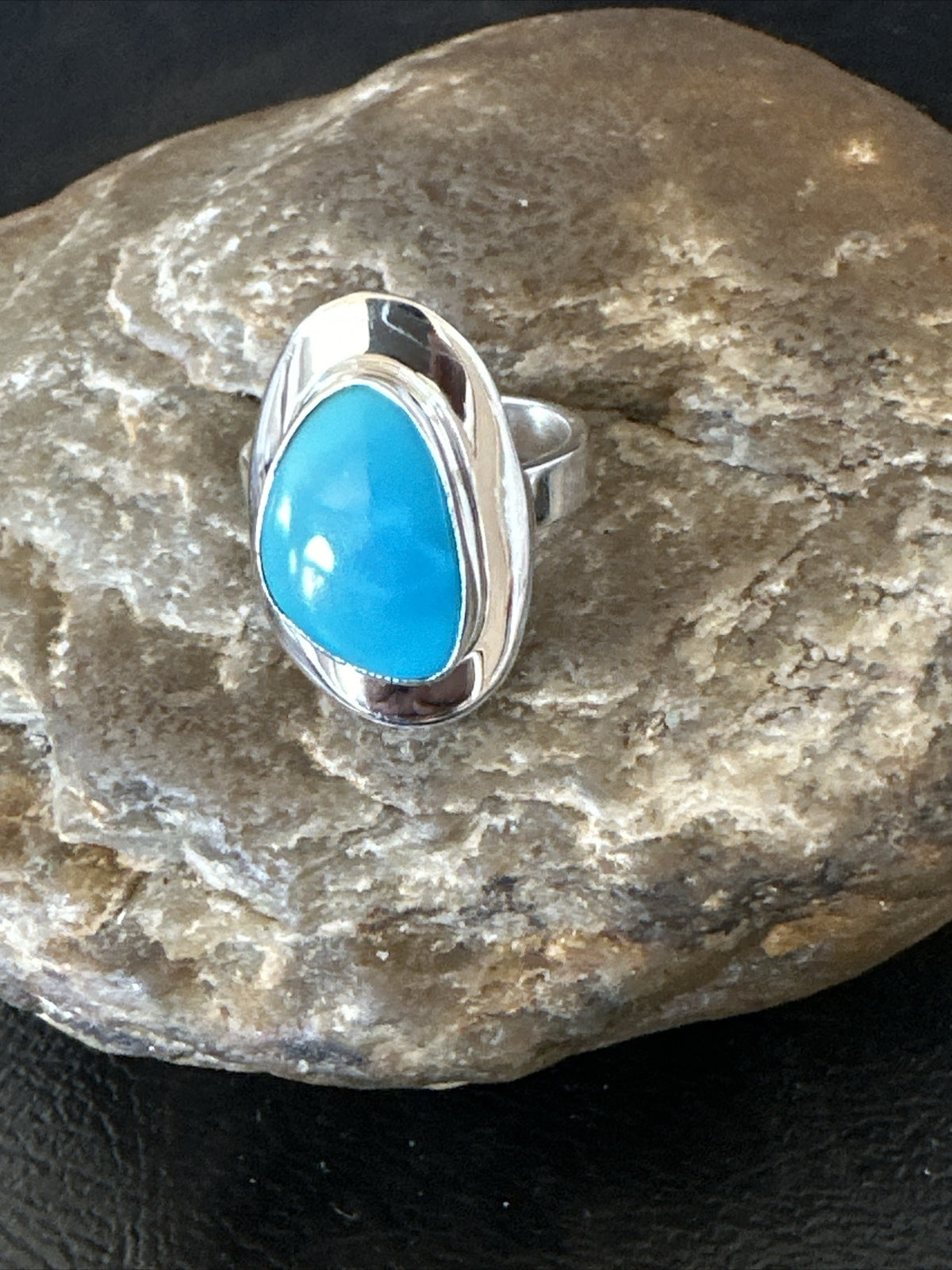 WoMens Sterling Silver Blue Kingman Turquoise Ring Size 7.5 17683