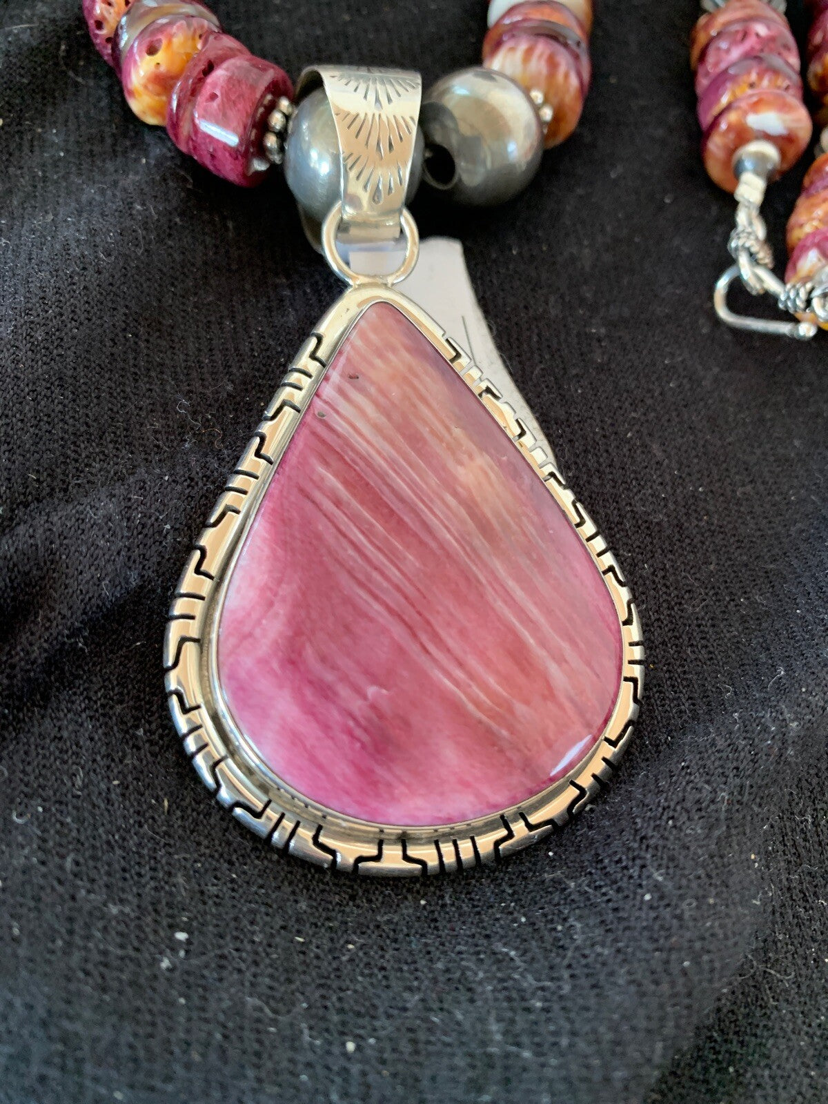 Purple Spiny Oyster Pendant Navajo Pearls Sterling Silver Necklace 04151